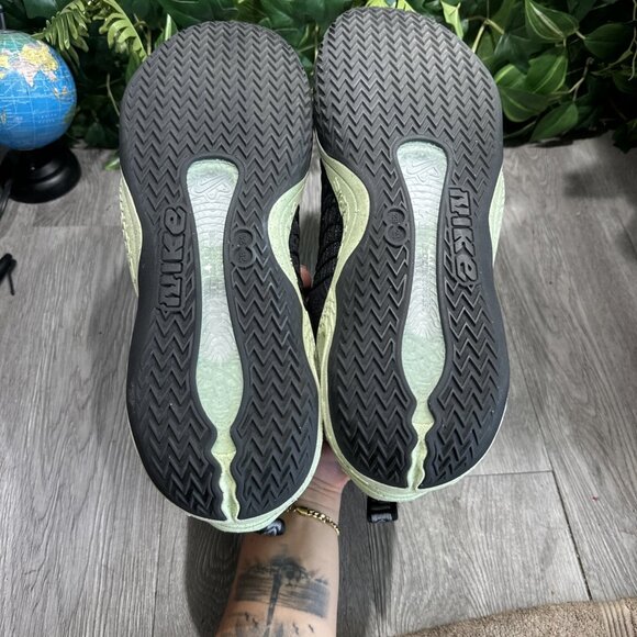 Nike Cosmic Unity Green Glow Mens 13 Shoes DA6725-001 Black Basketball Sneaker - Picture 7 of 9